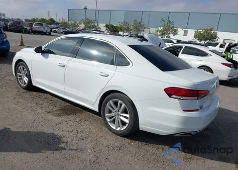 2020 Volkswagen Passat 2.0T Se z USA, uszkodzony, nr VIN 1VWSA7A36LC006358